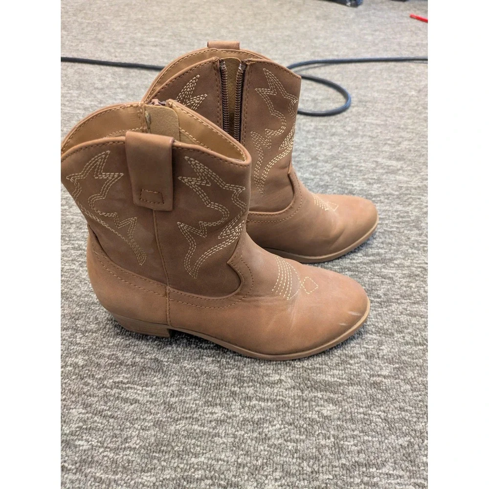 Soda Tan Faux Leather Kids Western Cowboy Boots Side Zip Embroidered Size 2‎